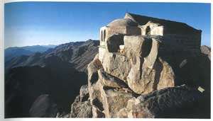 La chiesa sulla cima del monte Sinai